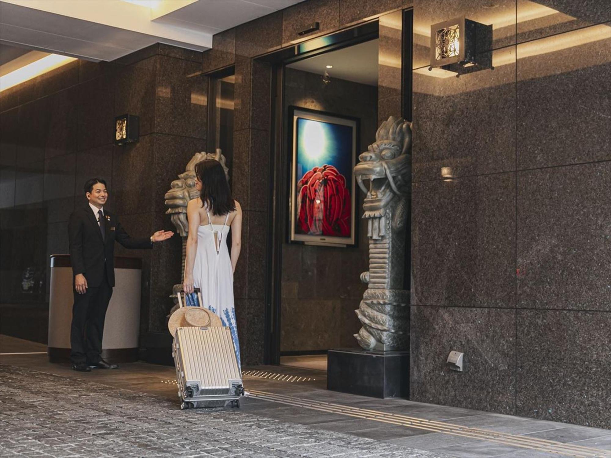 Okinawa Exes Naha Hotel Exterior photo